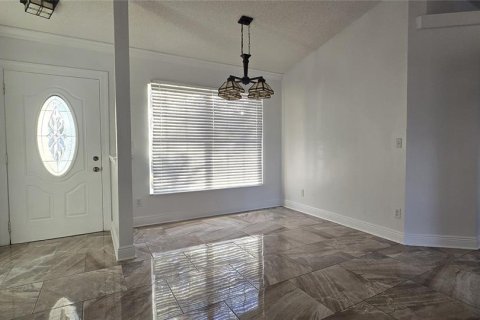 Villa ou maison à louer à Clermont, Floride: 3 chambres, 154.4 m2 № 2406480 - photo 6