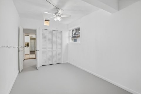 Villa ou maison à vendre à Sunrise, Floride: 3 chambres, 167.32 m2 № 2005208 - photo 17