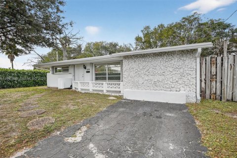 Villa ou maison à vendre à Sunrise, Floride: 3 chambres, 167.32 m2 № 2005208 - photo 5