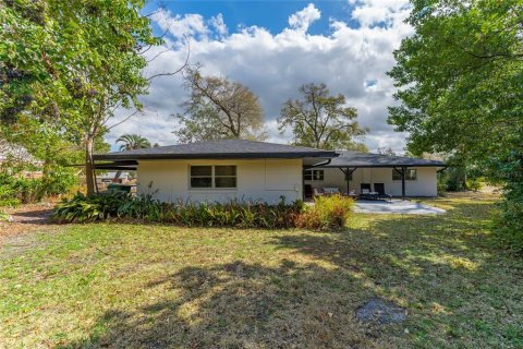 House in DeLand, Florida 4 bedrooms, 231.98 sq.m. № 2099279 - photo 6