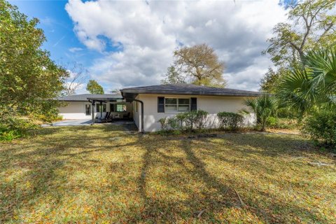 House in DeLand, Florida 4 bedrooms, 231.98 sq.m. № 2099279 - photo 5