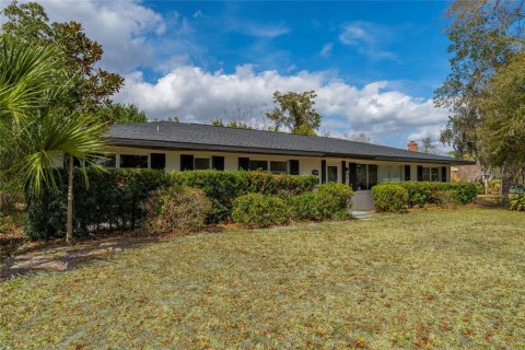 House in DeLand, Florida 4 bedrooms, 231.98 sq.m. № 2099279 - photo 2
