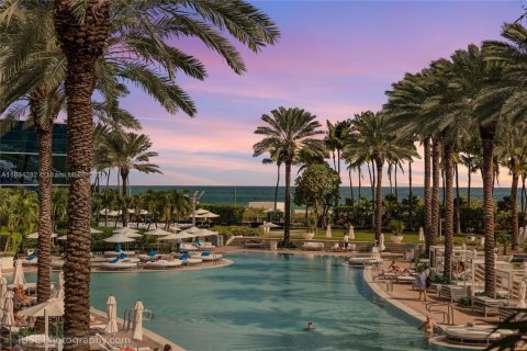 Купить кондоминиум в Майами-Бич, Флорида 1 спальня, 91.04м2, № 1983338 - фото 12