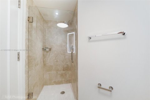 Купить кондоминиум в Майами-Бич, Флорида 1 спальня, 91.04м2, № 1983338 - фото 14