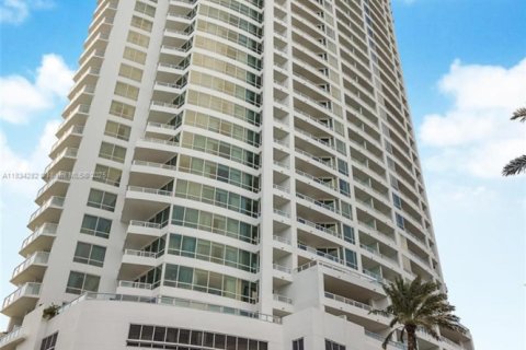 Купить кондоминиум в Майами-Бич, Флорида 1 спальня, 91.04м2, № 1983338 - фото 18