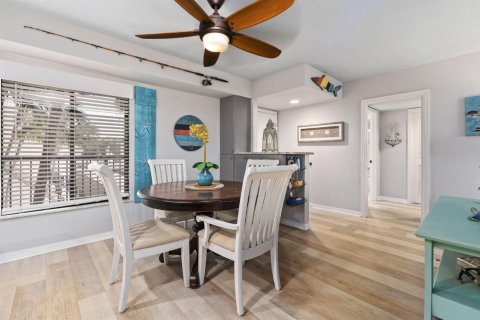 Copropriété à vendre à St. Lucie, Floride: 2 chambres, 110 m2 № 2077870 - photo 9