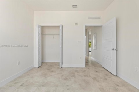 Condominio en venta en Doral, Florida, 3 dormitorios, 104.89 m2 № 1691783 - foto 14