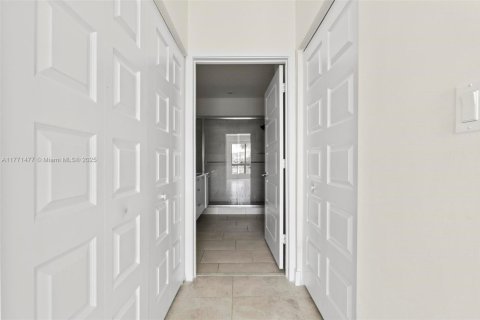 Condominio en venta en Doral, Florida, 3 dormitorios, 104.89 m2 № 1691783 - foto 17