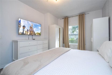 Townhouse in Kissimmee, Florida 3 bedrooms, 120.77 sq.m. № 2403355 - photo 15