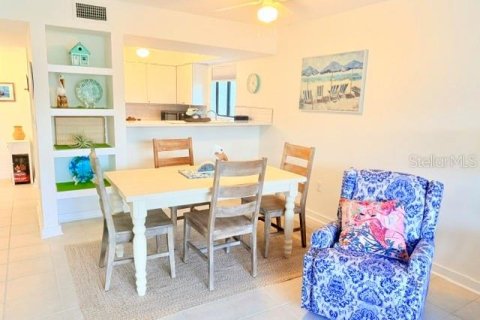 Copropriété à vendre à Bradenton Beach, Floride: 1 chambre, 64.2 m2 № 2415454 - photo 11