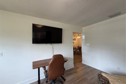Villa ou maison à louer à Tampa, Floride: 3 chambres, 107.3 m2 № 2105366 - photo 7