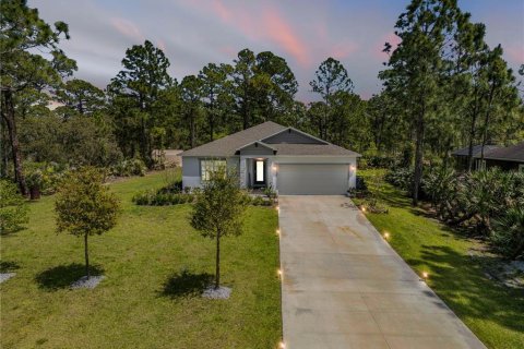 Casa en Edgewater, Florida 4 dormitorios, 174.28 m2 № 2129937