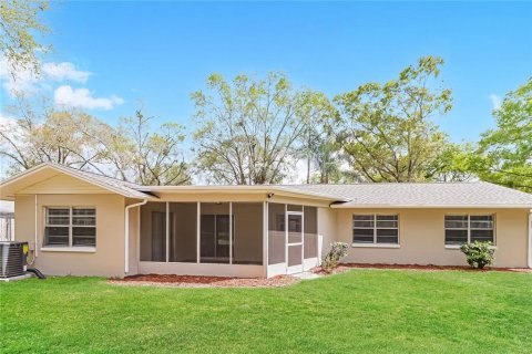 Casa en alquiler en Lutz, Florida, 3 dormitorios, 138.98 m2 № 1866732 - foto 15