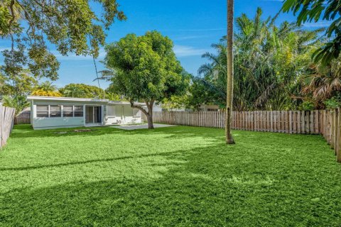 Villa ou maison à vendre à Lantana, Floride: 2 chambres, 102.94 m2 № 2421351 - photo 26