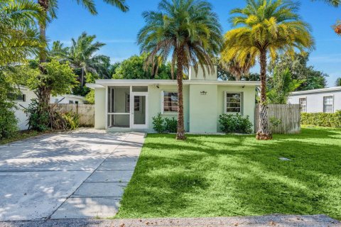 Villa ou maison à Lantana, Floride 2 chambres, 102.94 m2 № 2421351