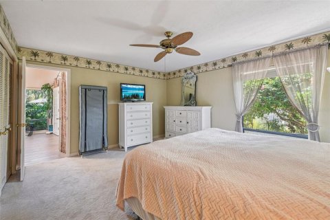 House in Haines City, Florida 2 bedrooms, 125.23 sq.m. № 1837468 - photo 13