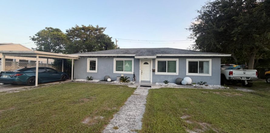 Casa en West Palm Beach, Florida 4 dormitorios, 131.83 m2 № 2338174