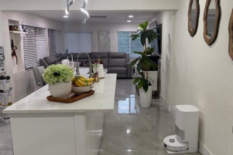 Casa en venta en West Palm Beach, Florida, 4 dormitorios, 131.83 m2 № 2338174 - foto 5