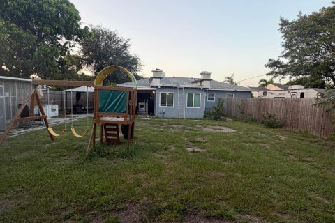Casa en venta en West Palm Beach, Florida, 4 dormitorios, 131.83 m2 № 2338174 - foto 22