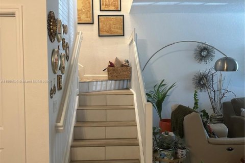 Купить таунхаус в Хомстед, Флорида 3 спальни, 169.73м2, № 1956213 - фото 5