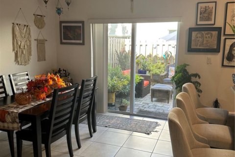 Купить таунхаус в Хомстед, Флорида 3 спальни, 169.73м2, № 1956213 - фото 18