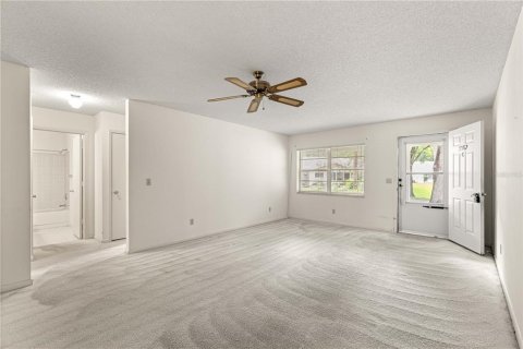House in Ocala, Florida 2 bedrooms, 116.03 sq.m. № 1798514 - photo 11