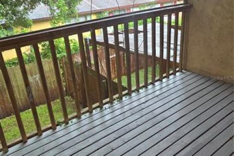 Adosado en venta en Kissimmee, Florida, 2 dormitorios, 99.78 m2 № 1912944 - foto 11