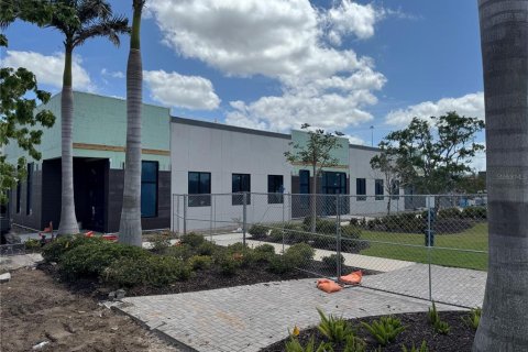 Propiedad comercial en alquiler en Sarasota, Florida № 1371488 - foto 13