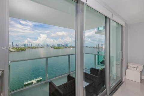 Condominio en venta en Miami Beach, Florida, 50.45 m2 № 2246435 - foto 7