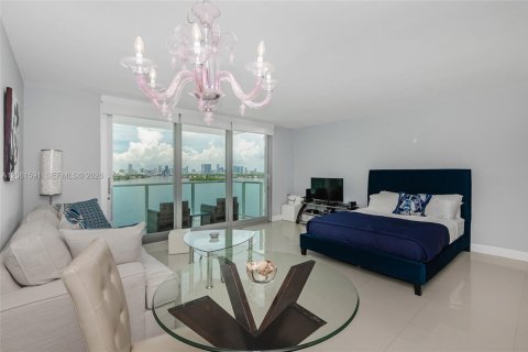 Condominio en venta en Miami Beach, Florida, 50.45 m2 № 2246435 - foto 4