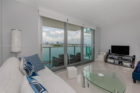 Condominio en venta en Miami Beach, Florida, 50.45 m2 № 2246435 - foto 5
