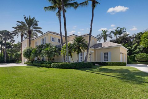 House in Palm Beach, Florida 5 bedrooms, 579.62 sq.m. № 2246692 - photo 23