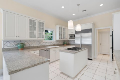 House in Palm Beach, Florida 5 bedrooms, 579.62 sq.m. № 2246692 - photo 11