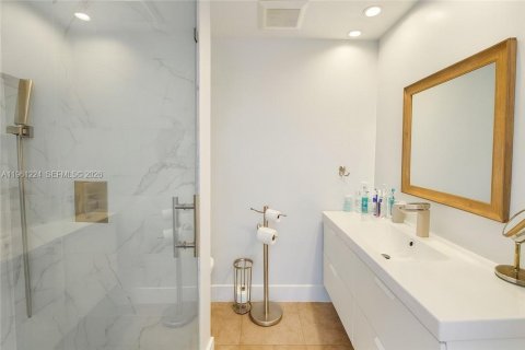 Купить виллу или дом в Нейплс, Флорида 4 спальни, 175.12м2, № 2023912 - фото 20