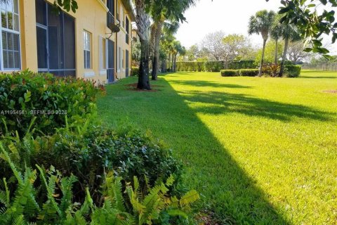 Villa ou maison à louer à Parkland, Floride: 3 chambres, 130.16 m2 № 2008374 - photo 5