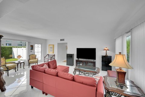 Touwnhouse à louer à Delray Beach, Floride: 3 chambres, 164.07 m2 № 2268245 - photo 11