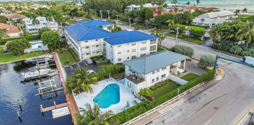 Touwnhouse à Delray Beach, Floride 3 chambres, 164.07 m2 № 2268245