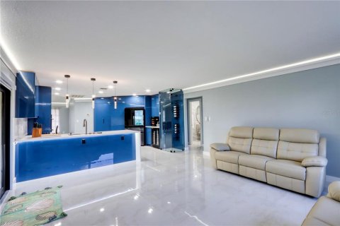 Casa en alquiler en Punta Gorda, Florida, 3 dormitorios, 184.13 m2 № 1869040 - foto 22