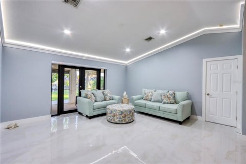 Casa en alquiler en Punta Gorda, Florida, 3 dormitorios, 184.13 m2 № 1869040 - foto 10