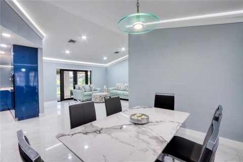 Casa en alquiler en Punta Gorda, Florida, 3 dormitorios, 184.13 m2 № 1869040 - foto 15