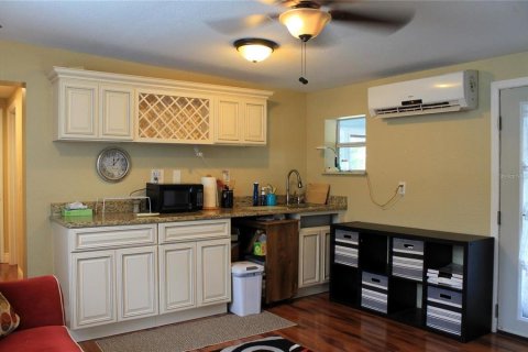 Appartement à louer à Winter Haven, Floride: 2 chambres, 83.61 m2 № 1855691 - photo 6