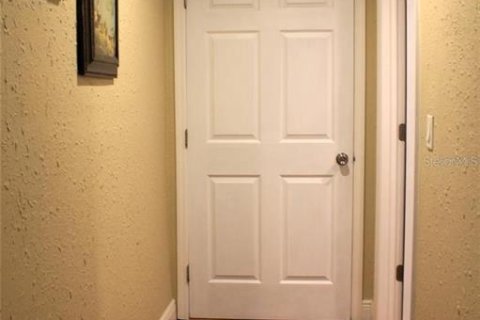 Appartement à louer à Winter Haven, Floride: 2 chambres, 83.61 m2 № 1855691 - photo 7