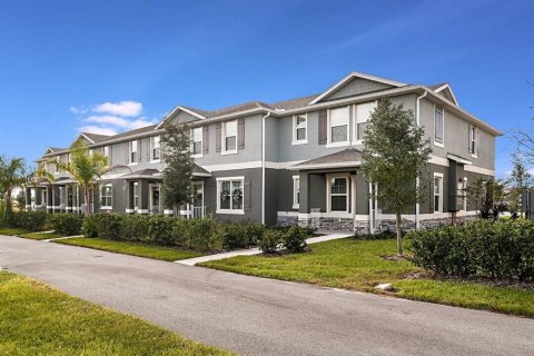 Townhouse in Apopka, Florida 4 bedrooms, 176.89 sq.m. № 2225842 - photo 2