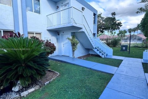 Copropriété à louer à Miami, Floride: 2 chambres, 76.18 m2 № 1954380 - photo 21