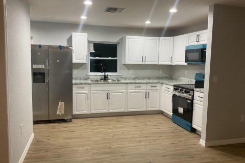 Villa ou maison à vendre à Okeechobee, Floride: 3 chambres, 101.26 m2 № 2083290 - photo 8