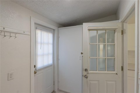 House in Clearwater, Florida 3 bedrooms, 165.64 sq.m. № 2167214 - photo 27