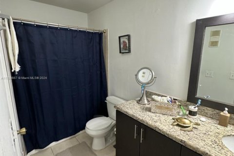 Townhouse in Sunrise, Florida 2 bedrooms, 105.26 sq.m. № 2012741 - photo 6