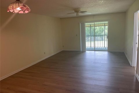 Condominio en alquiler en Palm Harbor, Florida, 2 dormitorios, 113.34 m2 № 1843783 - foto 5
