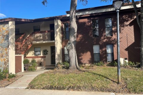 Condominio en alquiler en Palm Harbor, Florida, 2 dormitorios, 113.34 m2 № 1843783 - foto 1