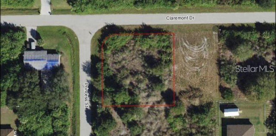 Land in Port Charlotte, Florida № 2164642